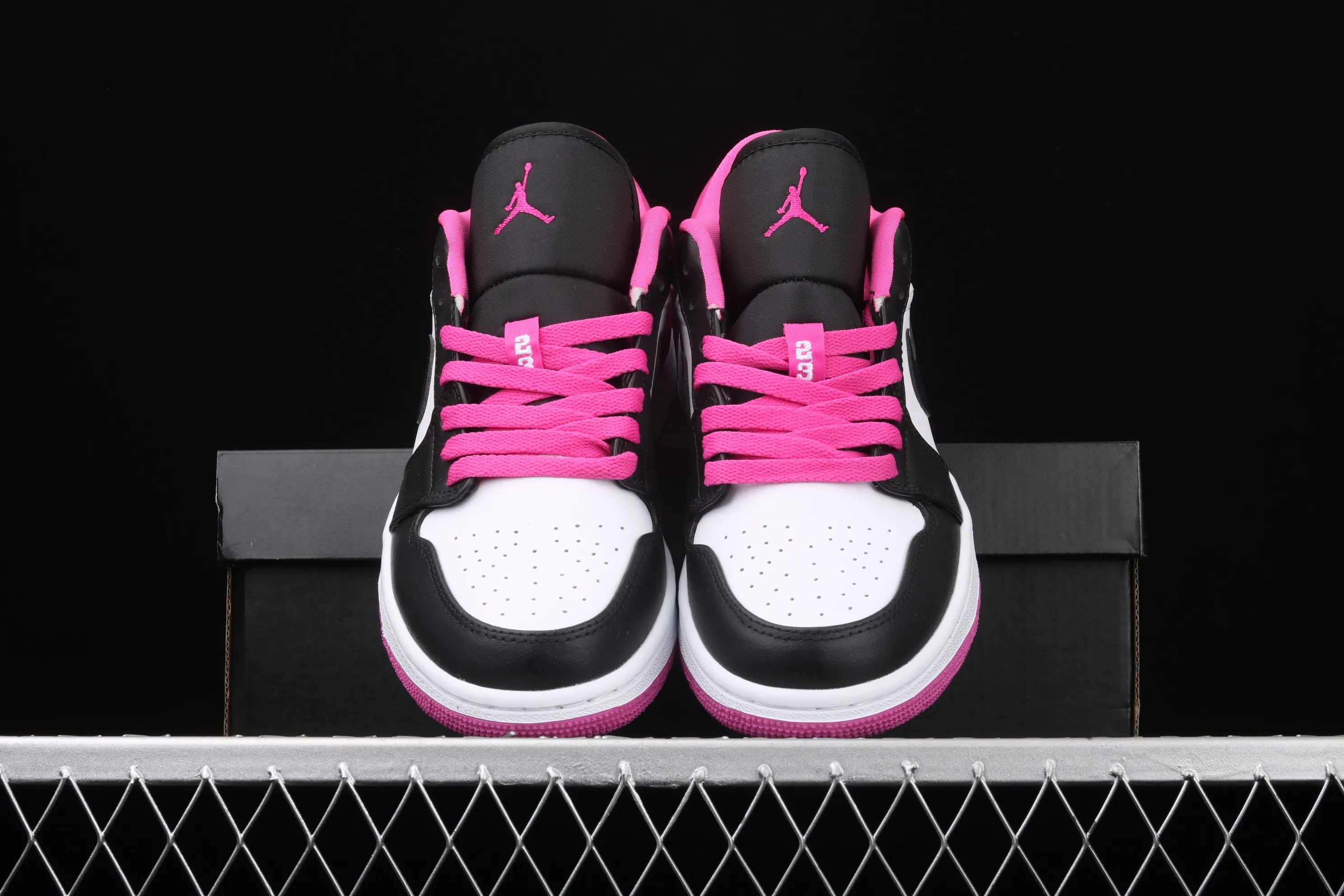 All Categories Air Jordan Jordan Series Basketball Shoes Air Jordan 1 Low Air Jordan 1 Low "Magenta" AJ1 Joe 1 Raspberry Red First Layer Low-top Cultural and Leisure Sports Shoes CK3022-005